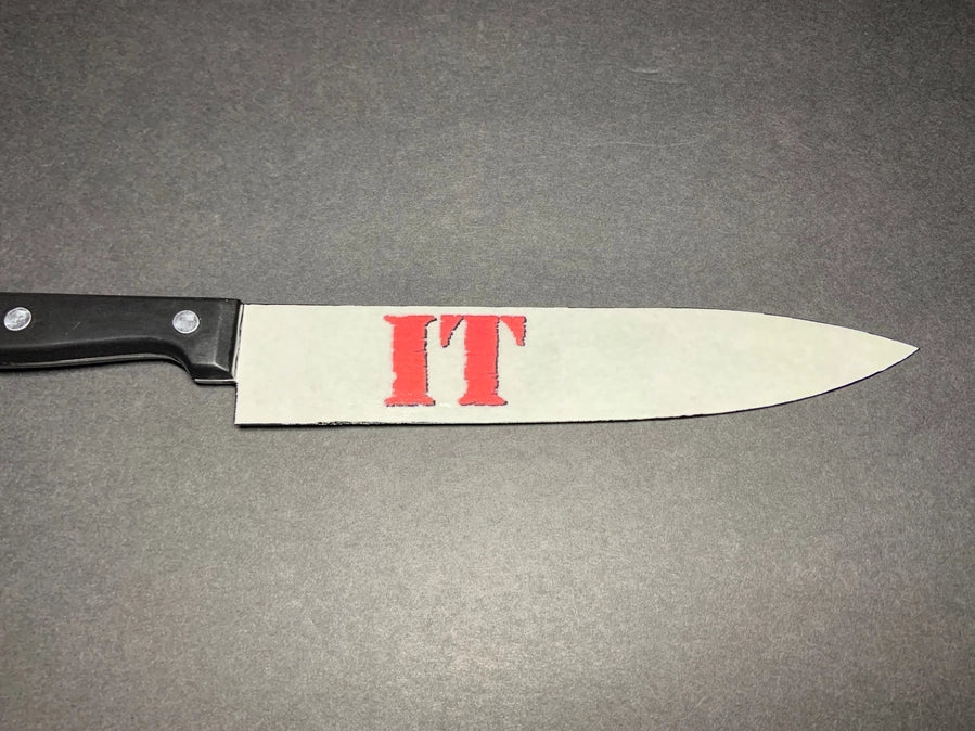 It 1990 Penny Wise Stephen King Knife With/ Sublimated Stand